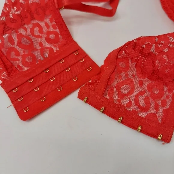 Bra Size 36C Underwire Molded Cup Red Demi Cup Lace Leopard Print Rhinestone - Picture 10 of 10